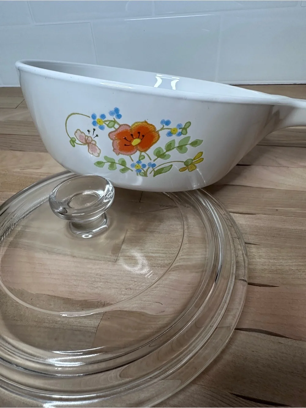 Corningware White Ceramic Saucepan with Floral Accent (Wildflower) and Glass Lid
